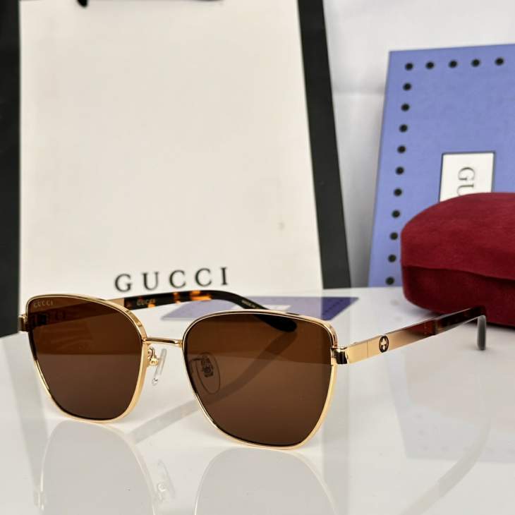 Picture of Gucci Sunglasses _SKUfw79339066fw